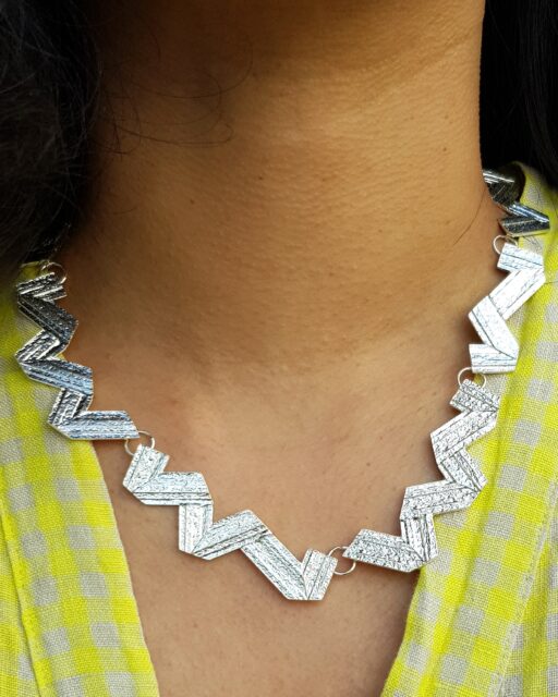 A silver Chunky Barn Texture Necklace