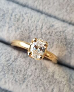 Gold Oval Diamond Engagement Ring