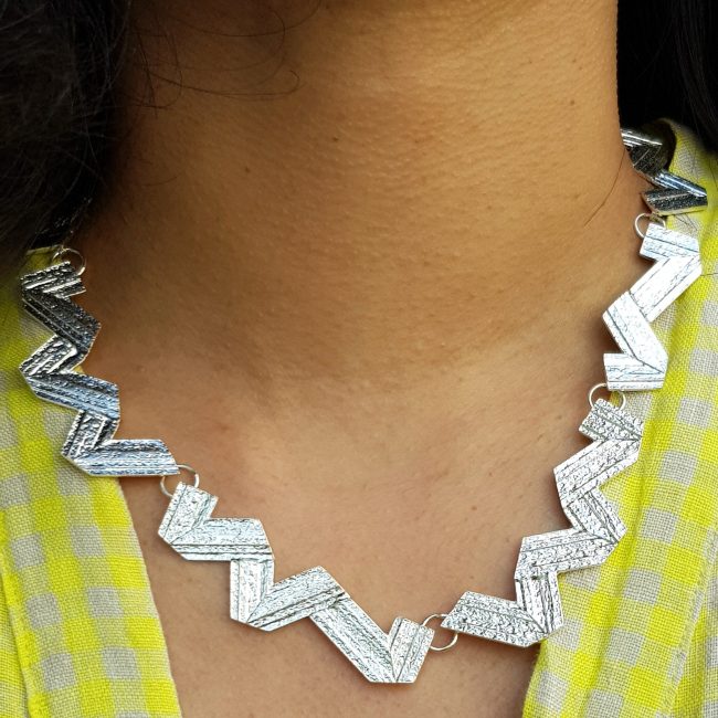 Chunky Barn Texture Choker Necklace